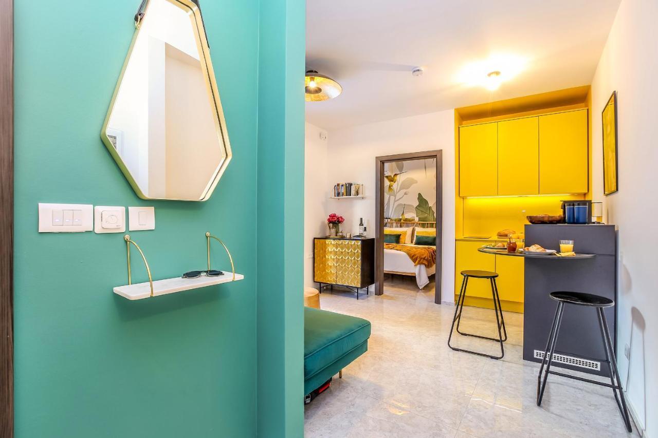 Neu Colibri-design-appartment Mit Großer Terrasse, Zugang Zur Bucht Pjescana Uvala