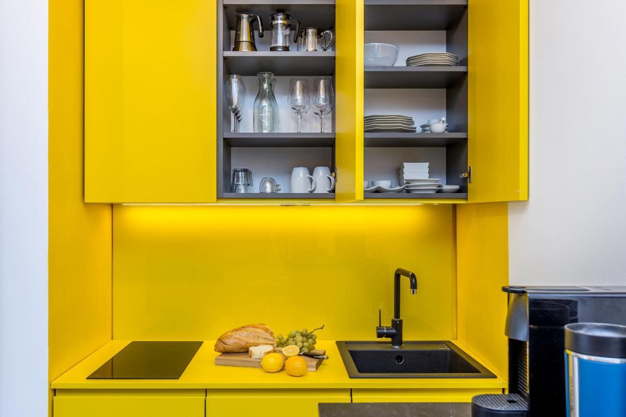 Apartment Neu Colibri-design-appartment Mit Großer Terrasse, Zugang Zur Bucht Pjescana Uvala