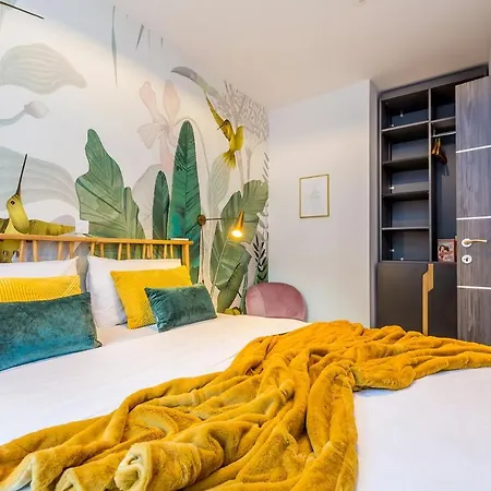 Colibri-Design&Beach Appartement Mit 40M2 Terrasse Und 2 Sups Pjescana Uvala Kültér fotó